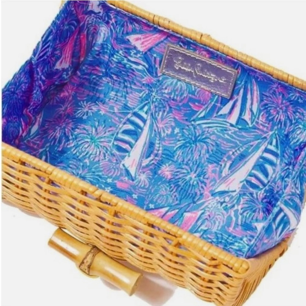 Lilly Pulitzer Wicker Tote Bag and Sunglasses Case - Picture 6 of 7
